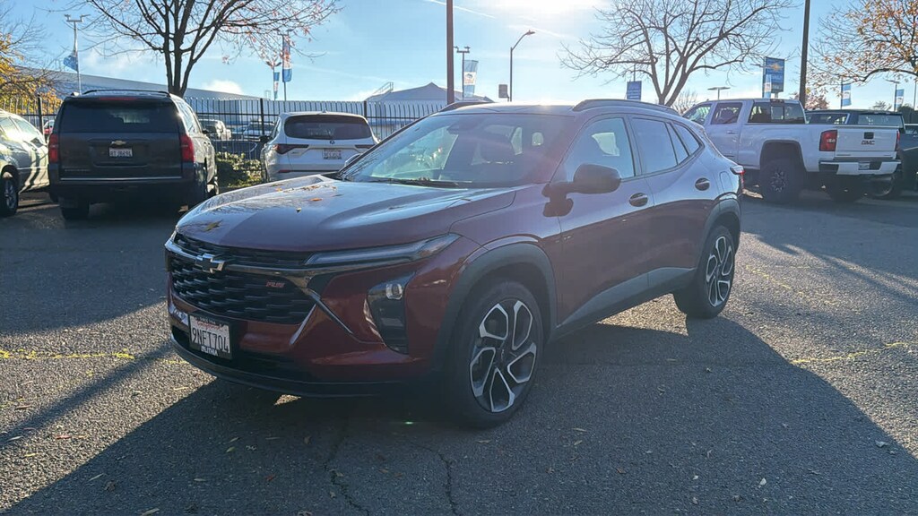 Used 2024 Chevrolet Trax 2RS SUV