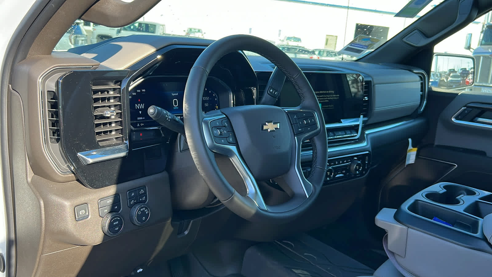 Thumbnail: 2025 Chevrolet Silverado 1500 - 2