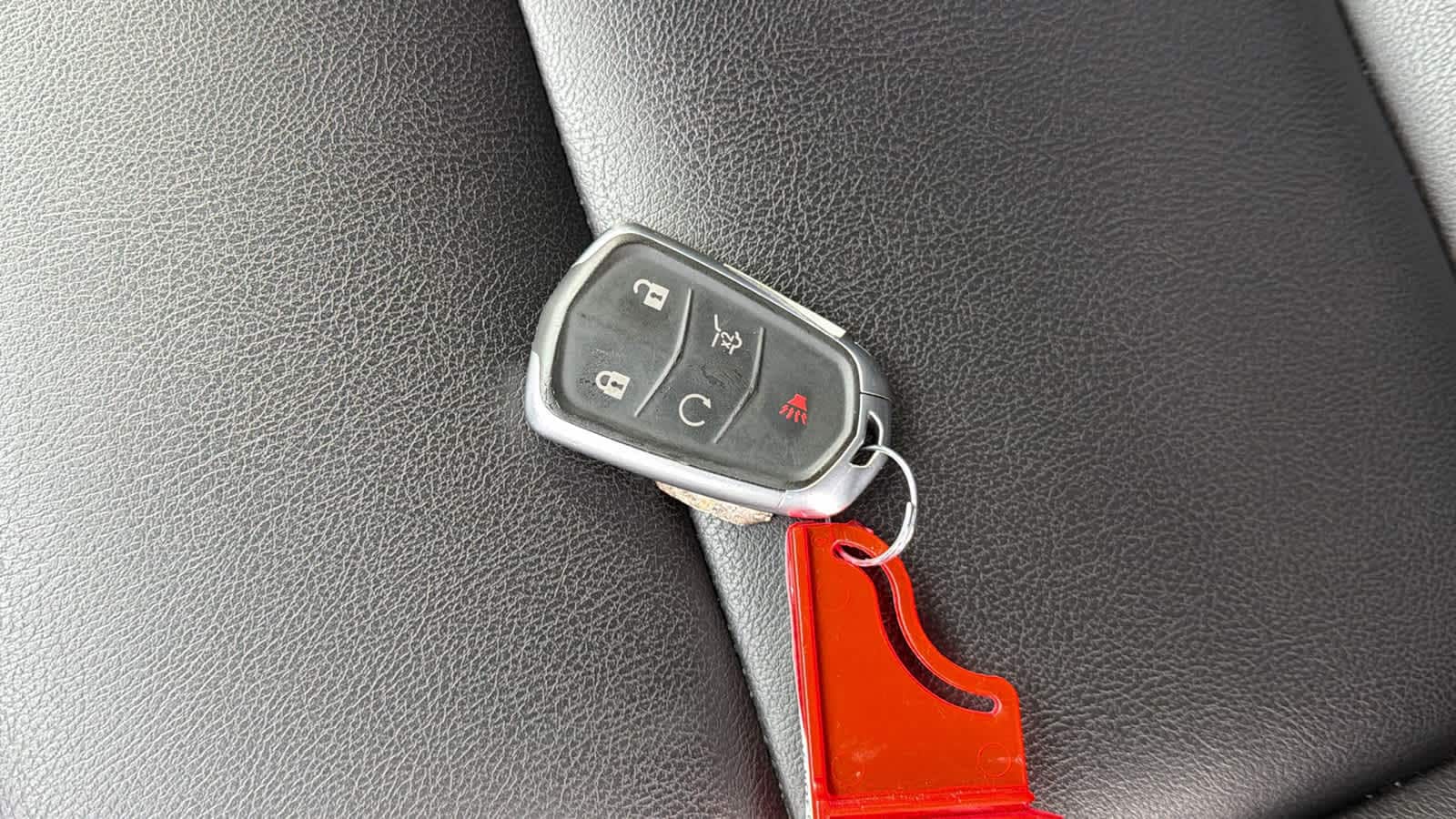 Thumbnail: 2021 Cadillac XT4 - 20