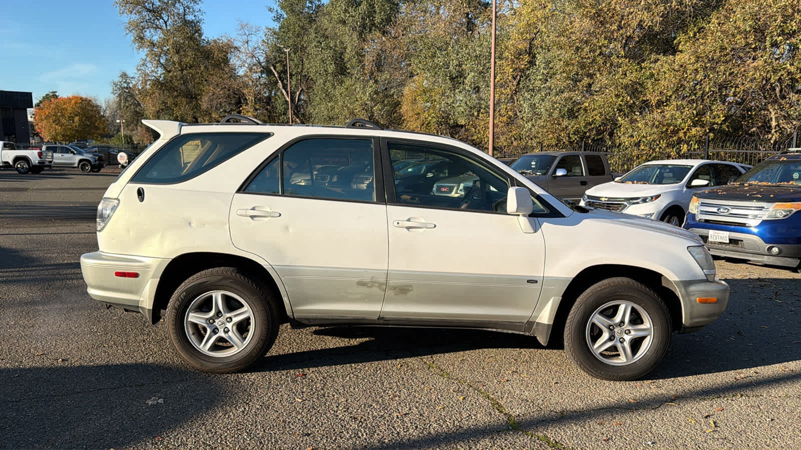 2001 Lexus RX 300 photo 2
