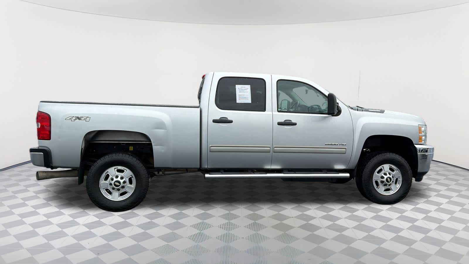Thumbnail: 2013 Chevrolet Silverado 2500 - 4