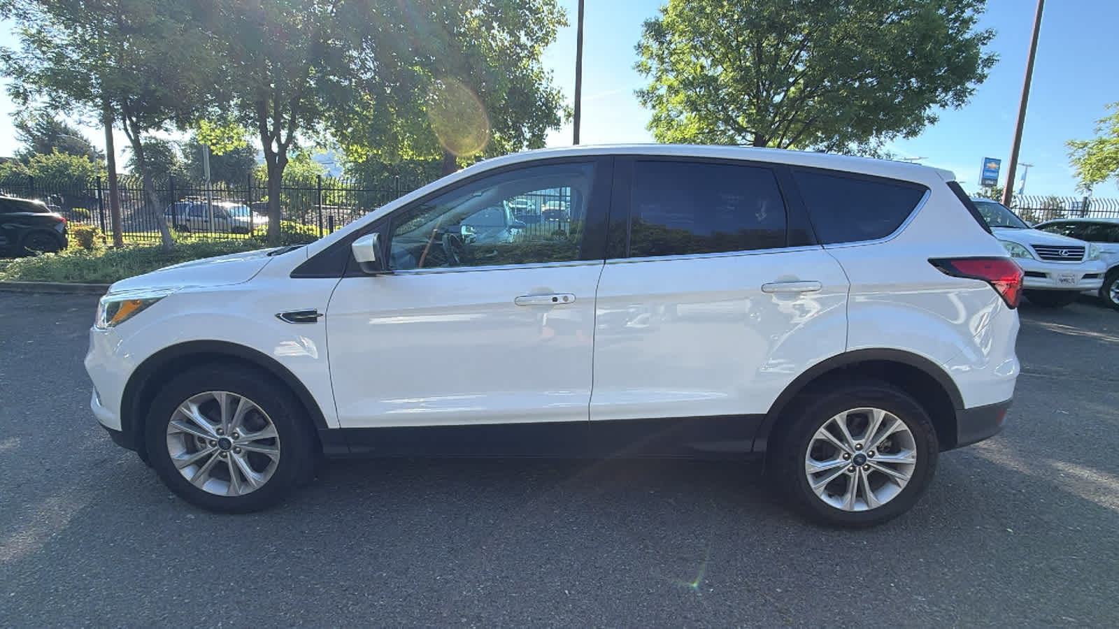 Thumbnail: 2019 Ford Escape - 8
