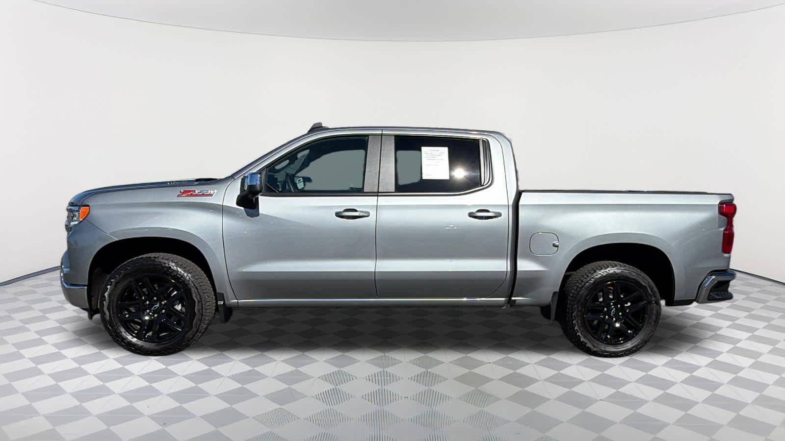 Thumbnail: 2025 Chevrolet Silverado 1500 - 8