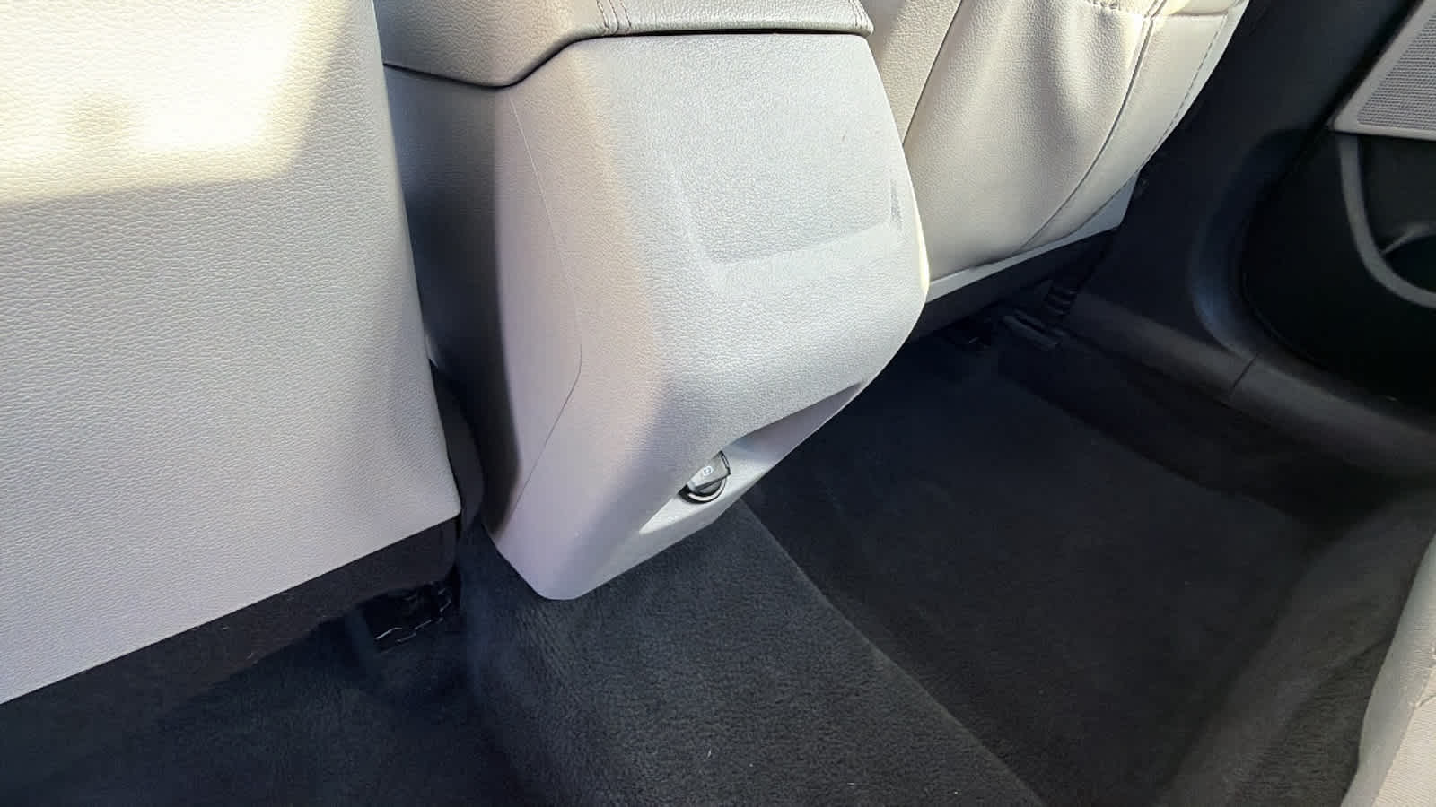 Thumbnail: 2018 Hyundai Sonata - 25