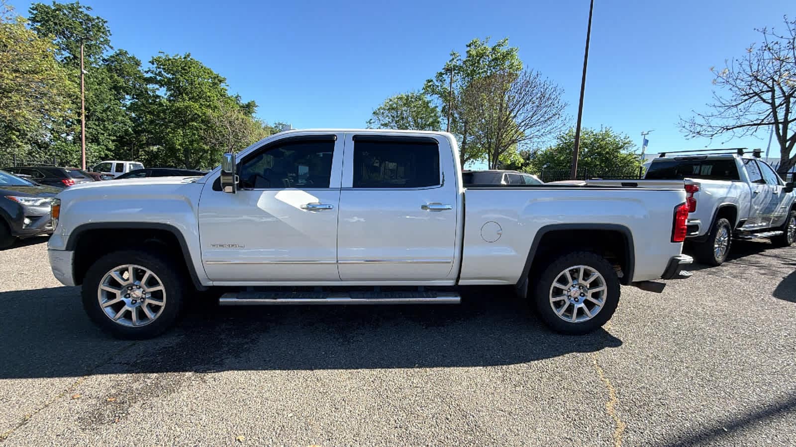 Thumbnail: 2015 GMC Sierra 1500 - 8