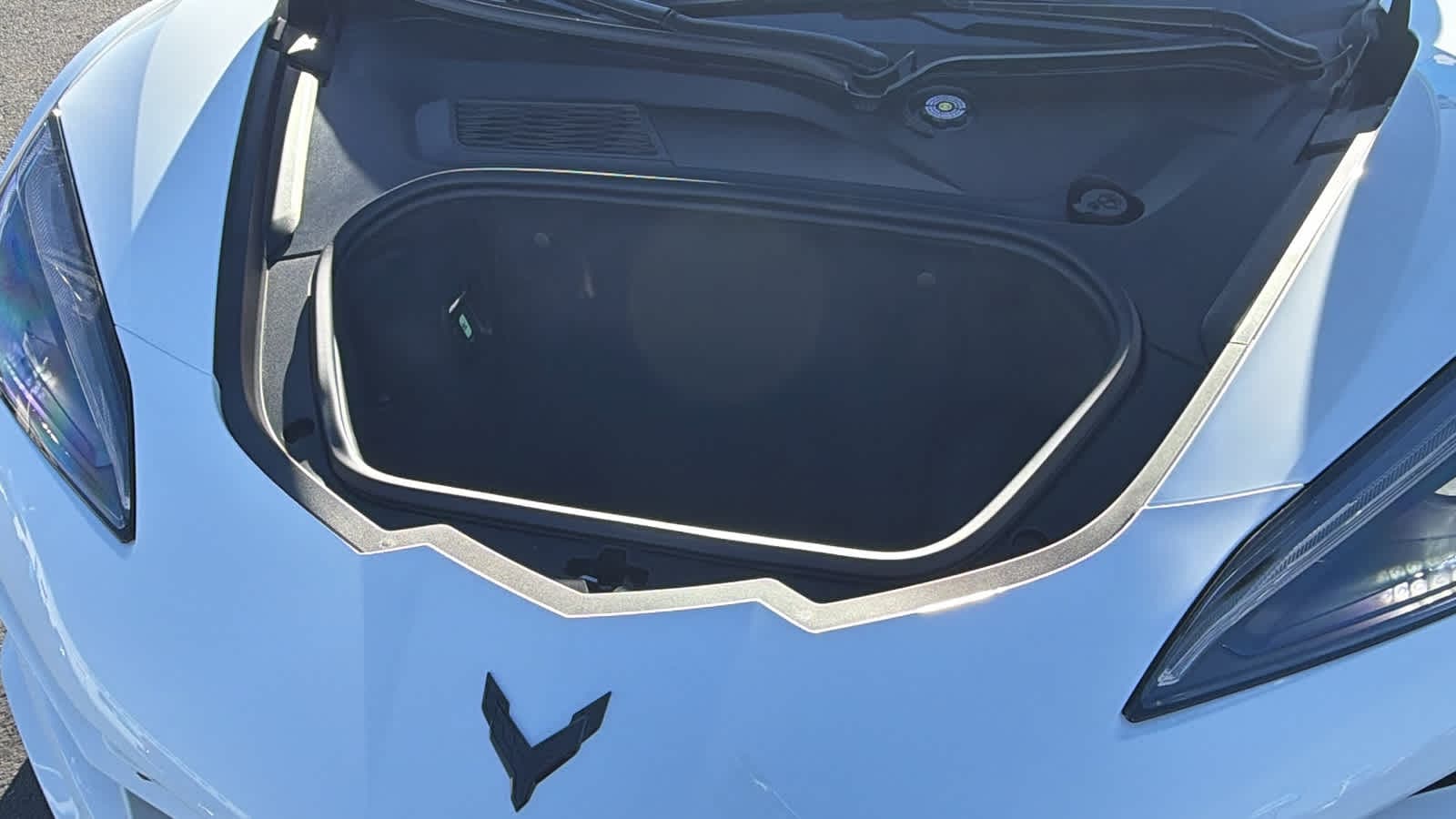 Thumbnail: 2026 Chevrolet Corvette - 36