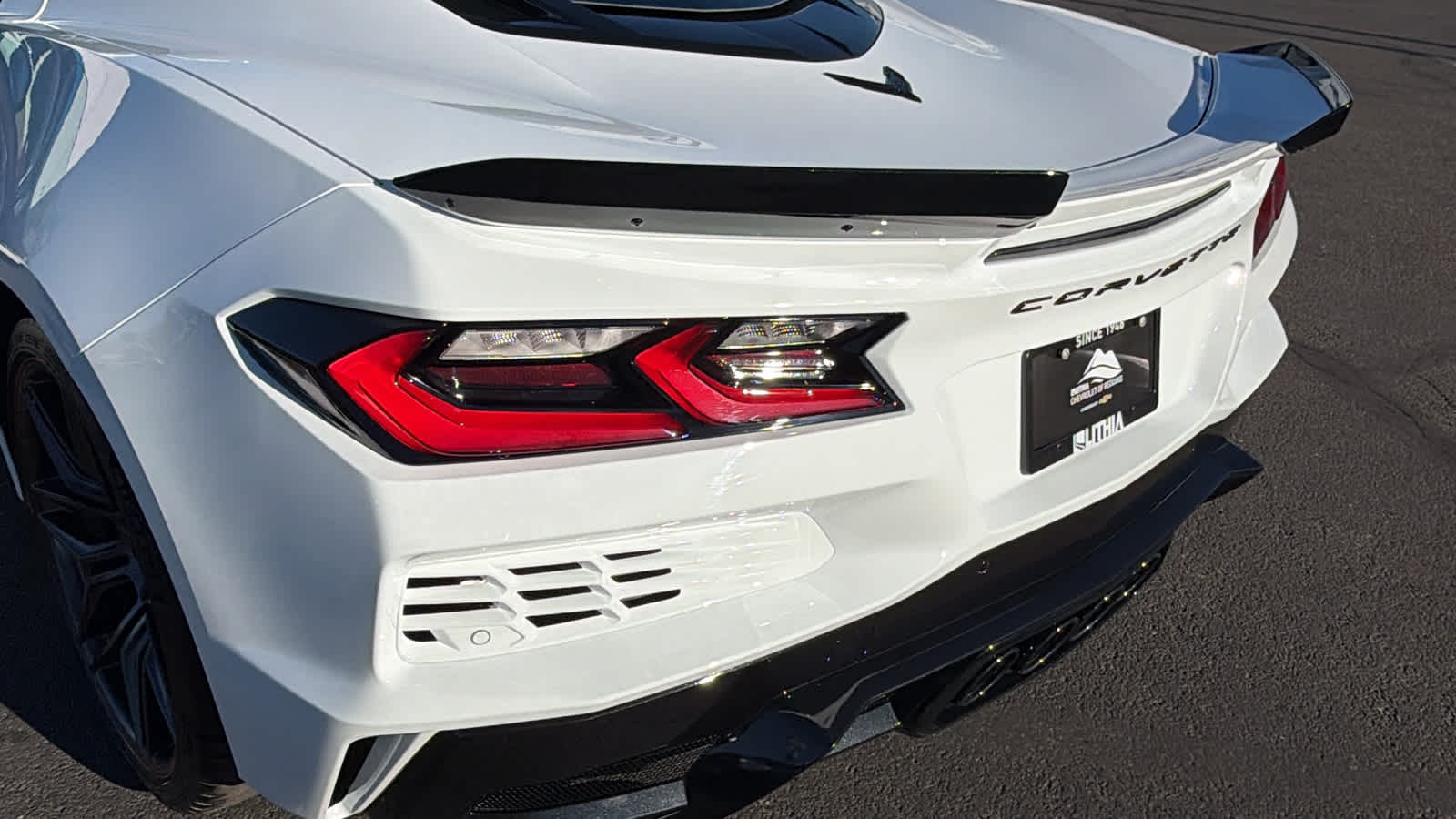 Thumbnail: 2026 Chevrolet Corvette - 32