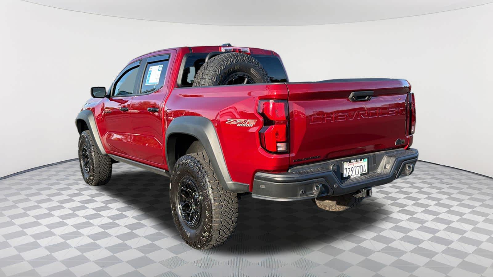 Thumbnail: 2024 Chevrolet Colorado - 7
