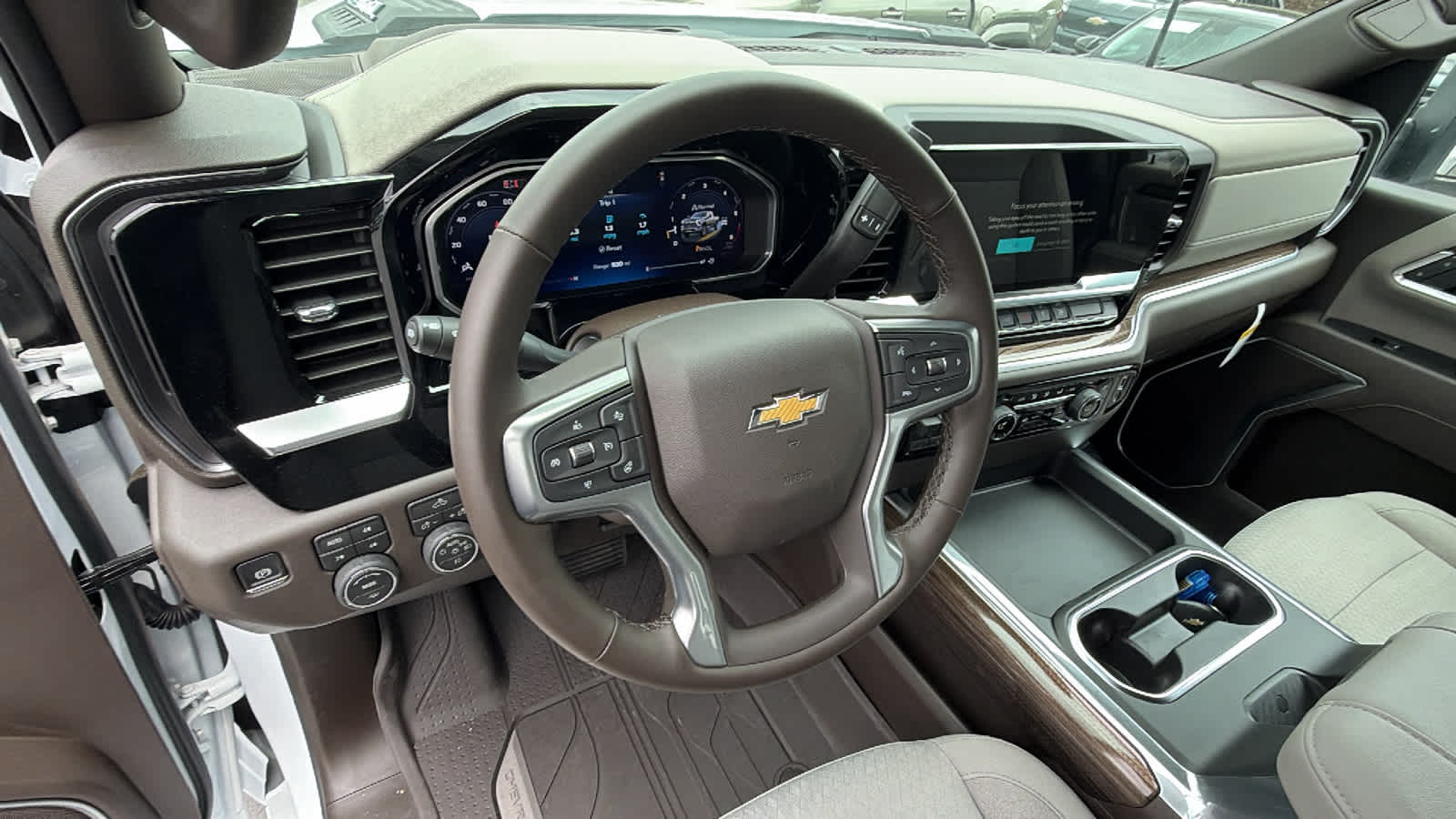 Thumbnail: 2026 Chevrolet Silverado 2500 - 10