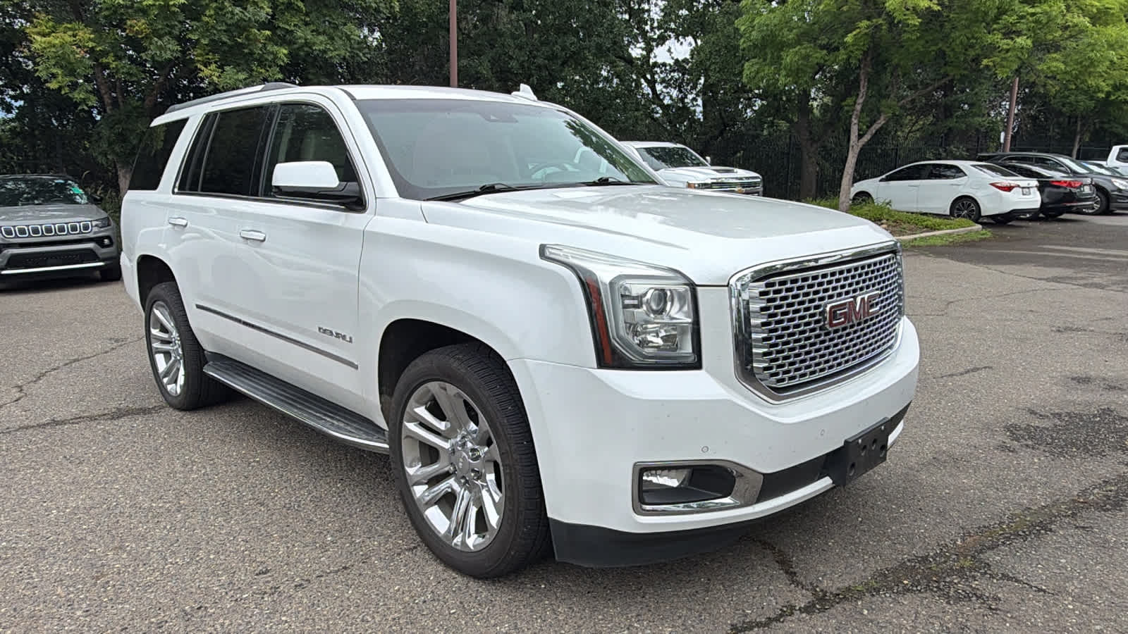 Thumbnail: 2016 GMC Yukon - 3
