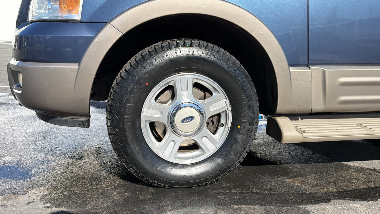 Thumbnail: 2003 Ford Expedition - 9