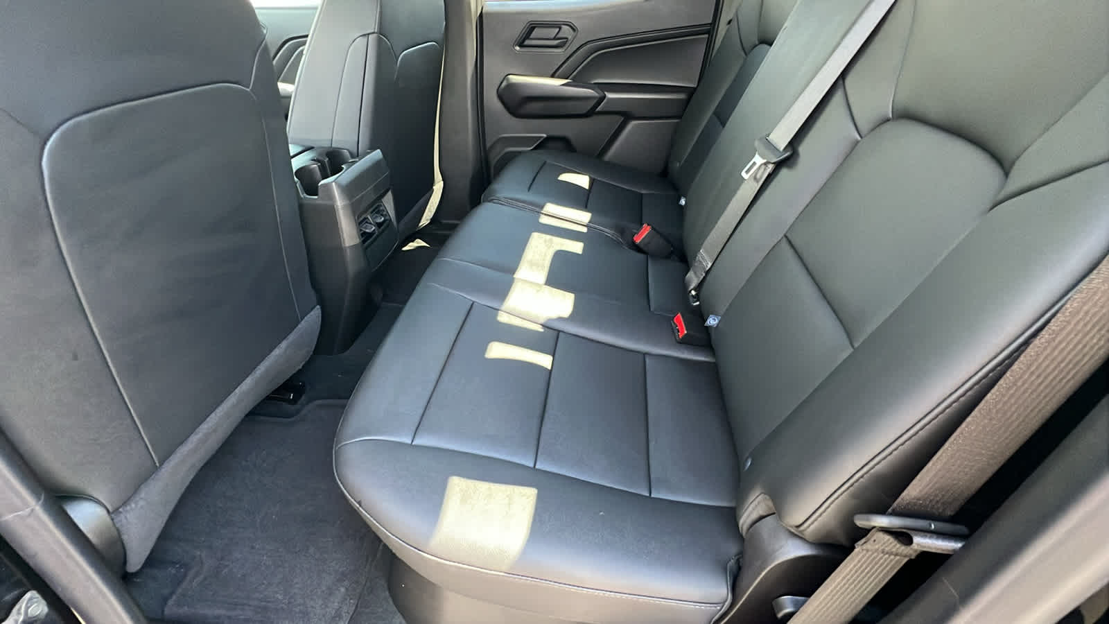 Thumbnail: 2026 Chevrolet Colorado - 24