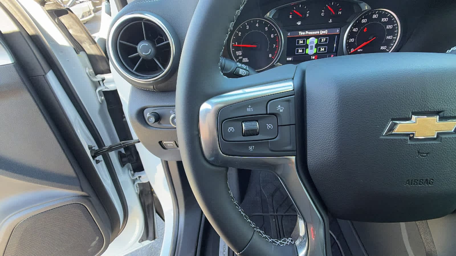 2026 Chevrolet Blazer 3LT - Photo 18