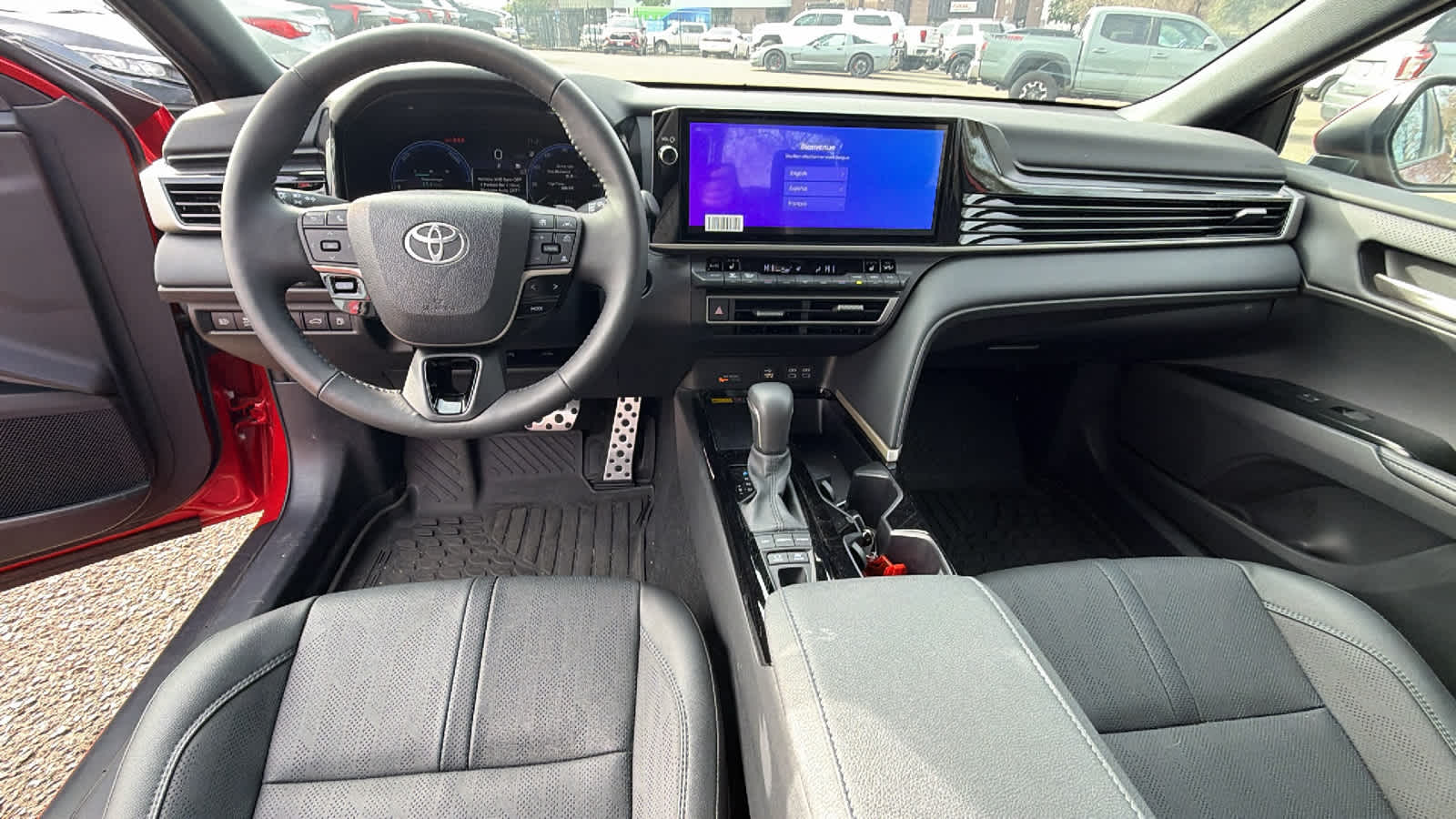 Thumbnail: 2025 Toyota Camry - 18