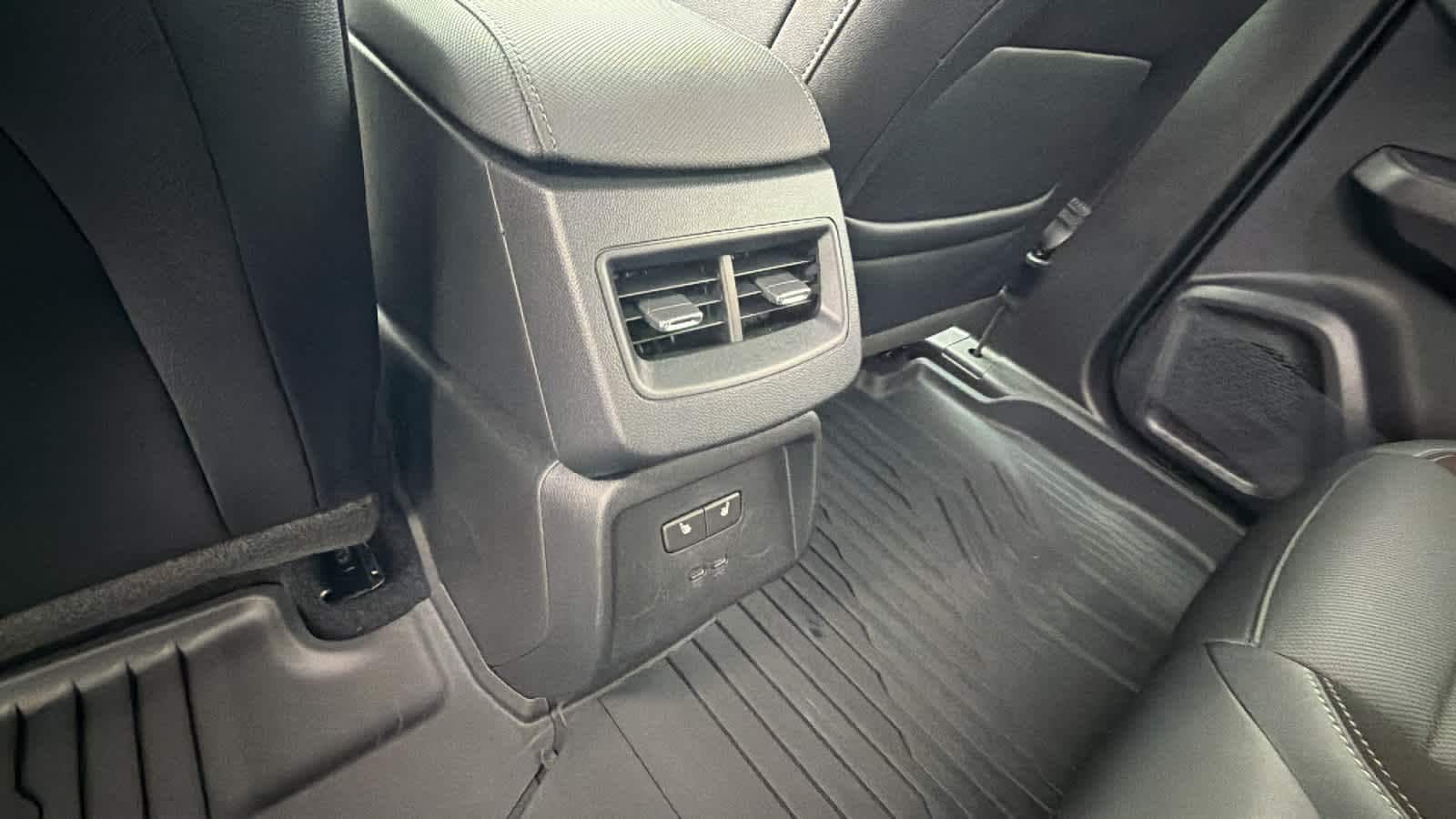 Thumbnail: 2026 Chevrolet Equinox - 25