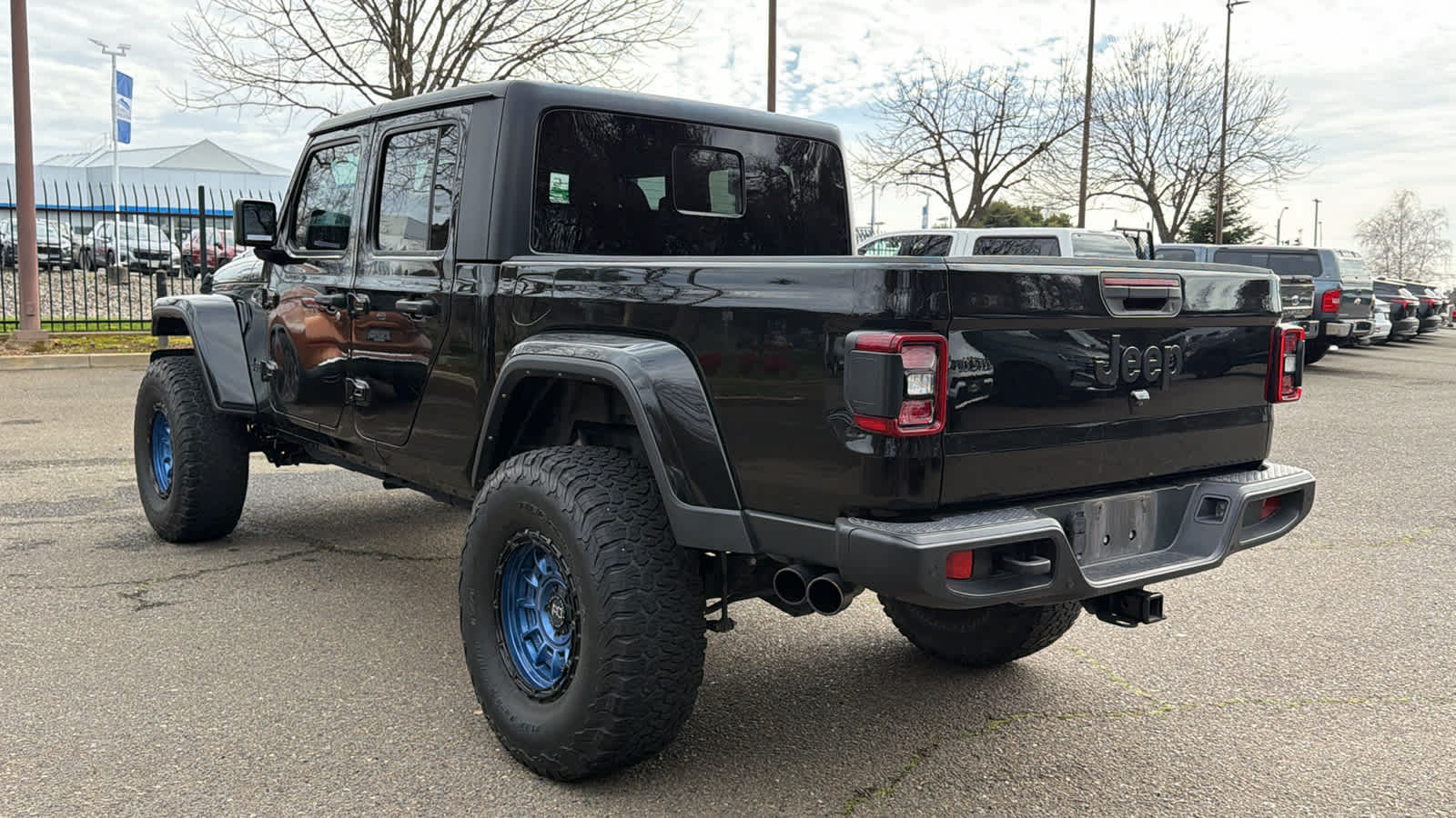 Thumbnail: 2021 Jeep Gladiator - 7