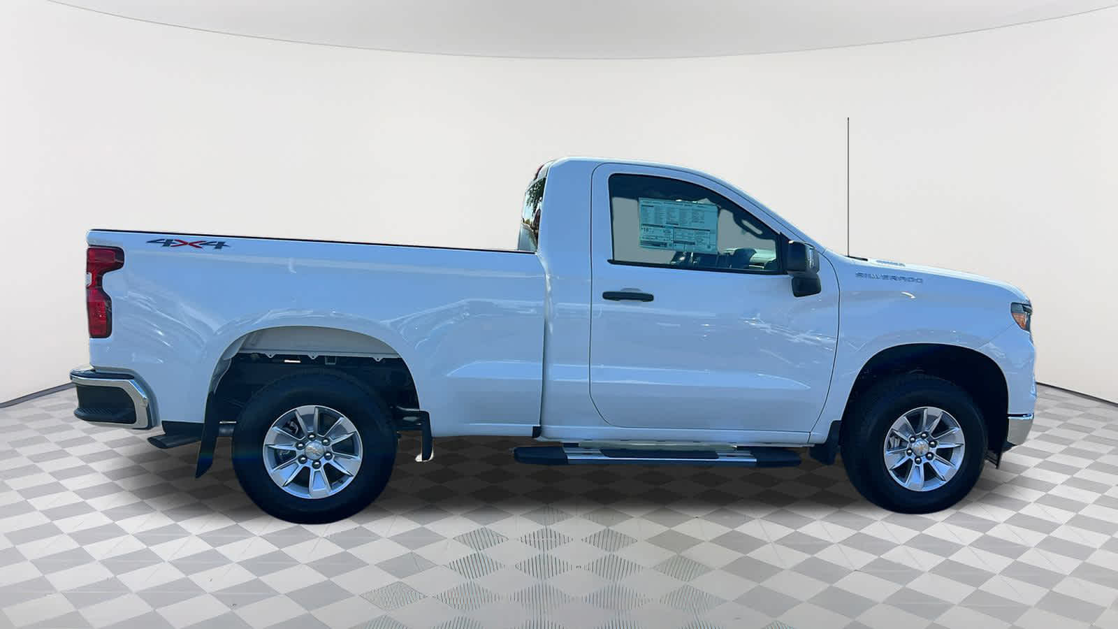 Thumbnail: 2025 Chevrolet Silverado 1500 - 4