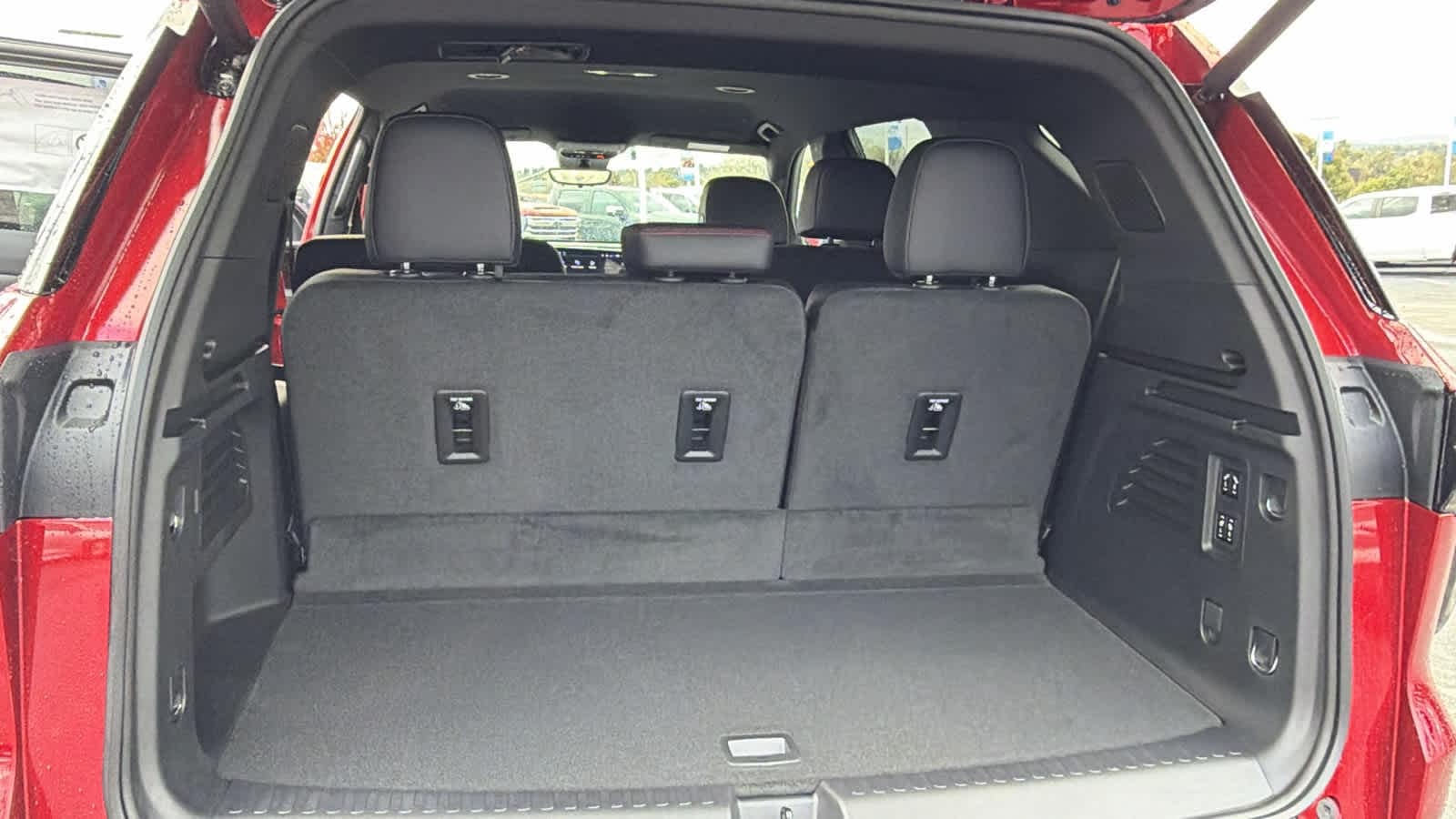 Thumbnail: 2026 Chevrolet Traverse - 27