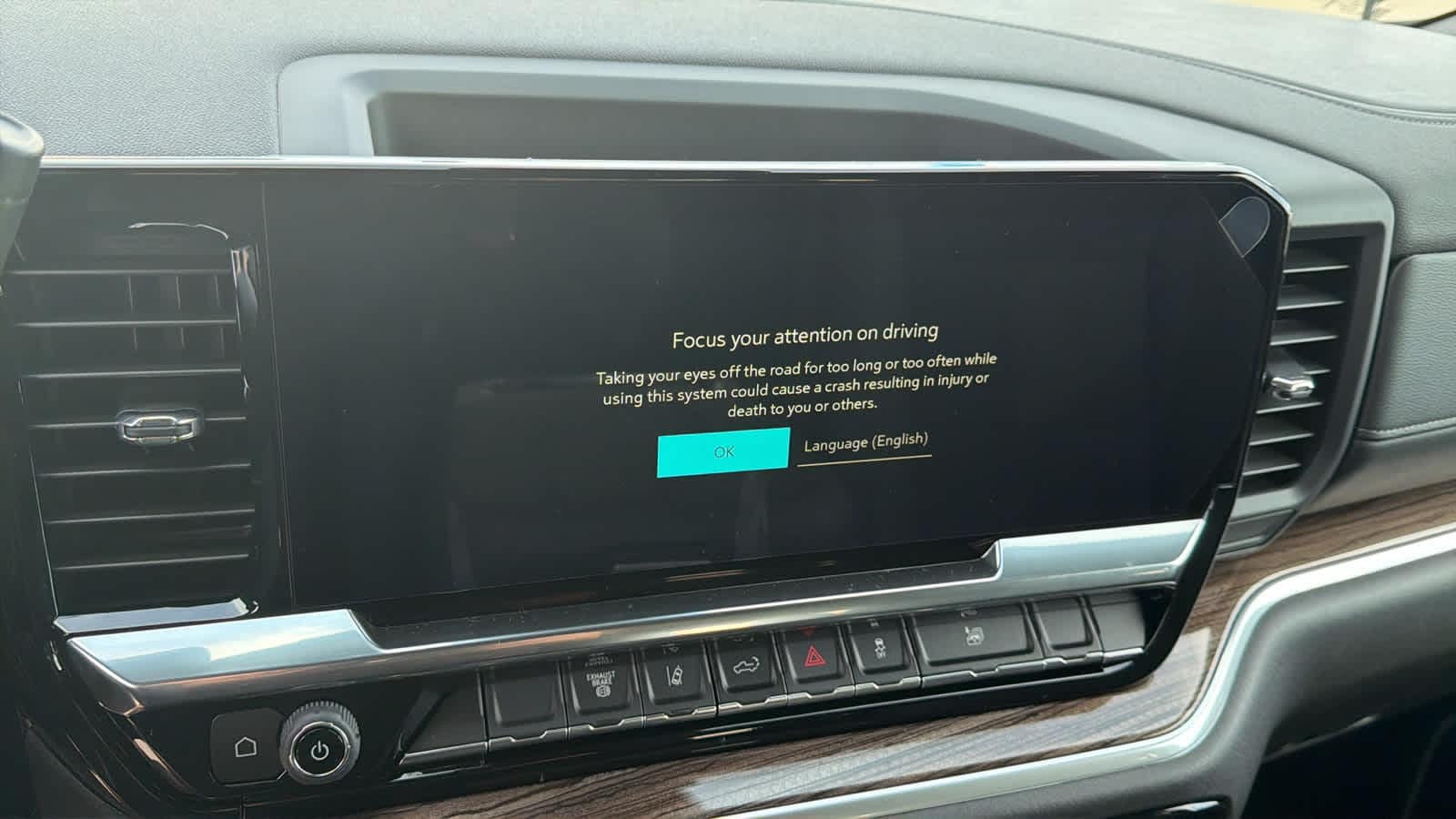 Thumbnail: 2026 Chevrolet Silverado 2500 - 15