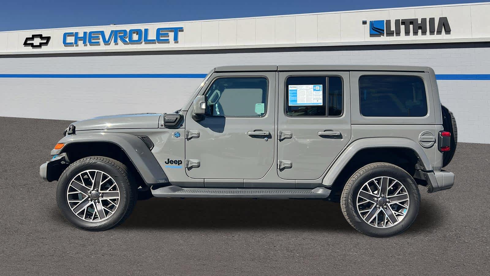 2022 Jeep Wrangler Unlimited High Altitude 4XE - Photo 8