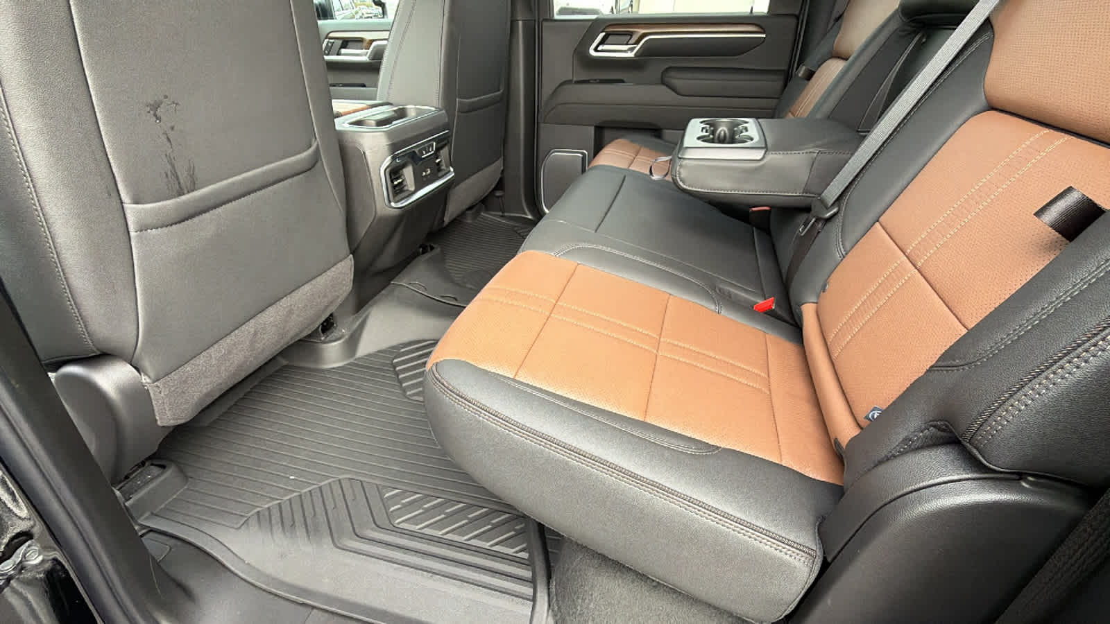 Thumbnail: 2026 Chevrolet Silverado 2500 - 24