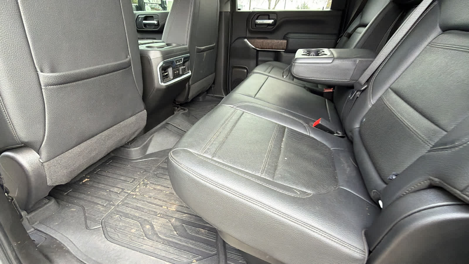 Thumbnail: 2021 GMC Sierra 3500 - 18