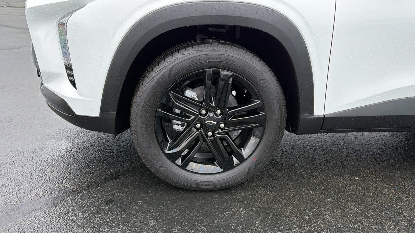 Thumbnail: 2026 Chevrolet Trax - 8