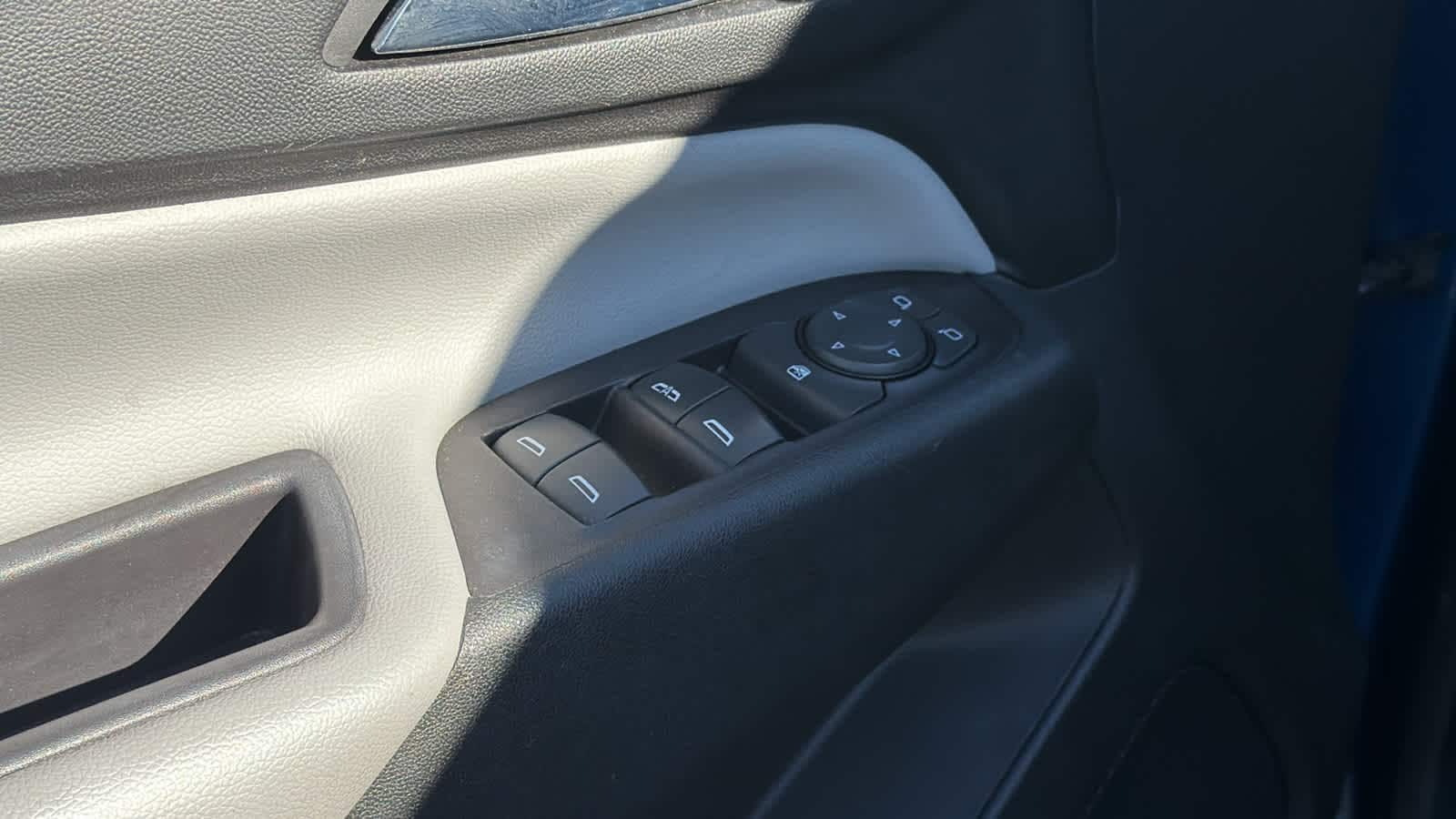 Thumbnail: 2020 Chevrolet Equinox - 22