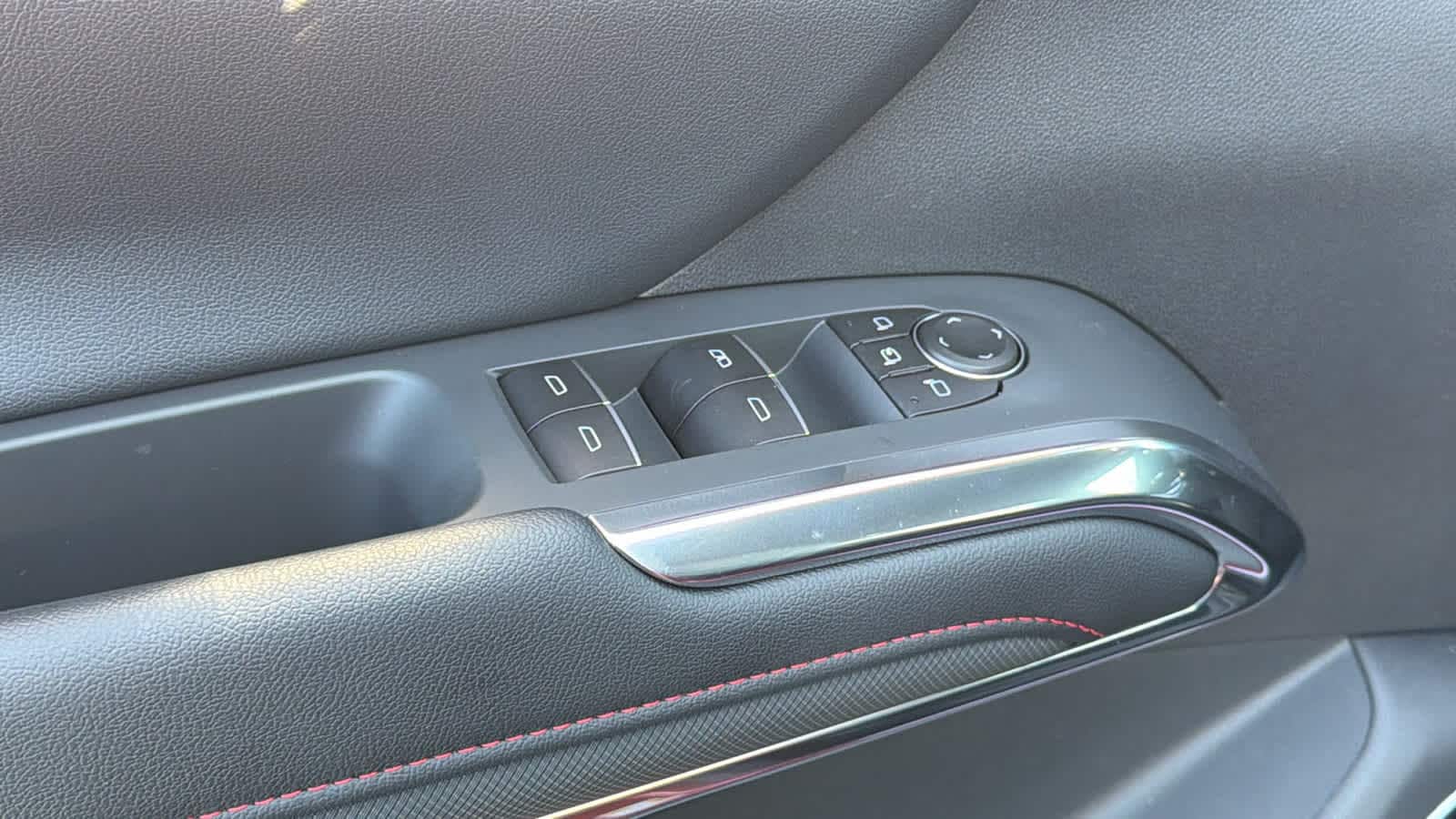 Thumbnail: 2026 Chevrolet Traverse - 22