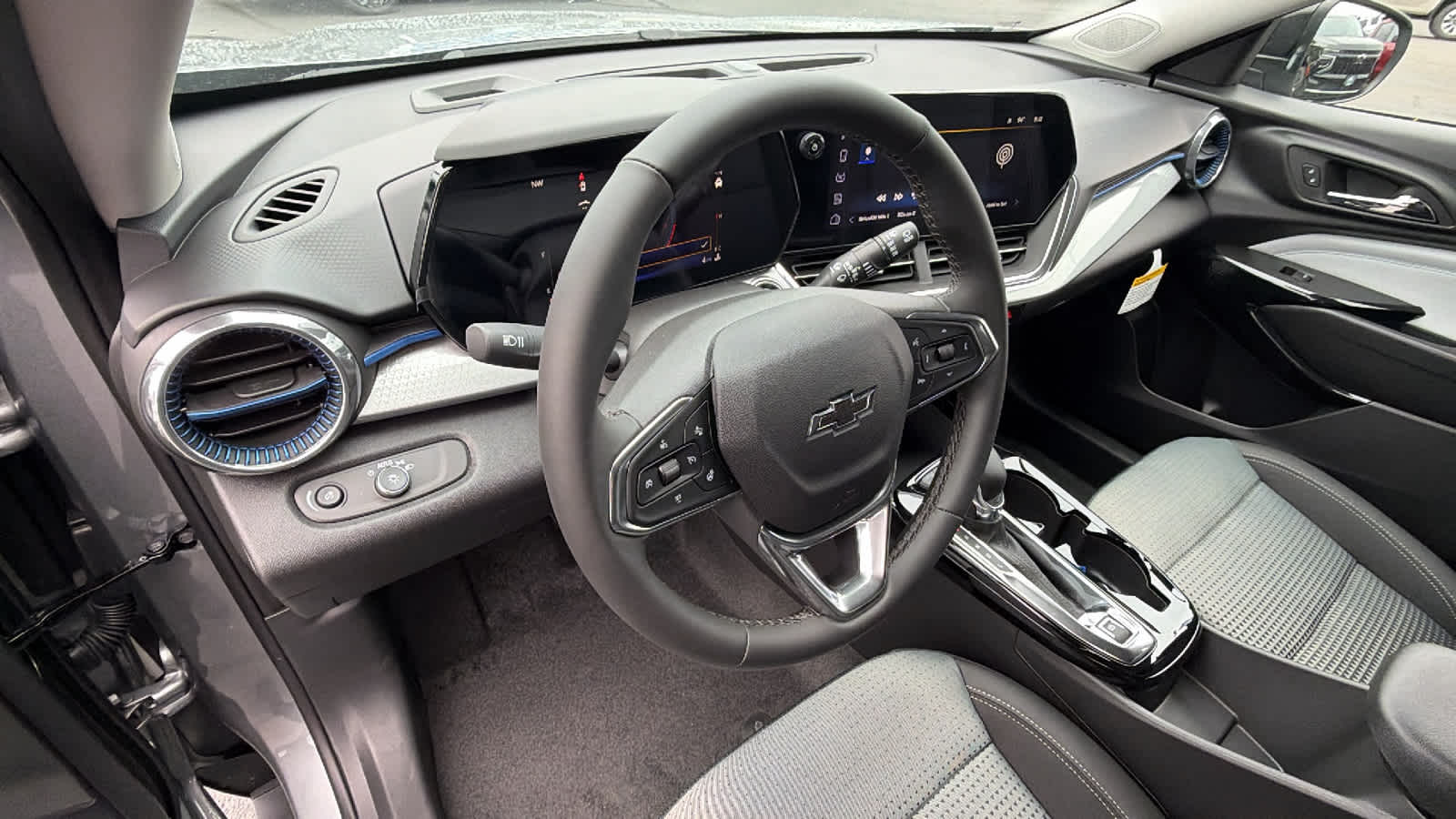 Thumbnail: 2026 Chevrolet Trax - 10