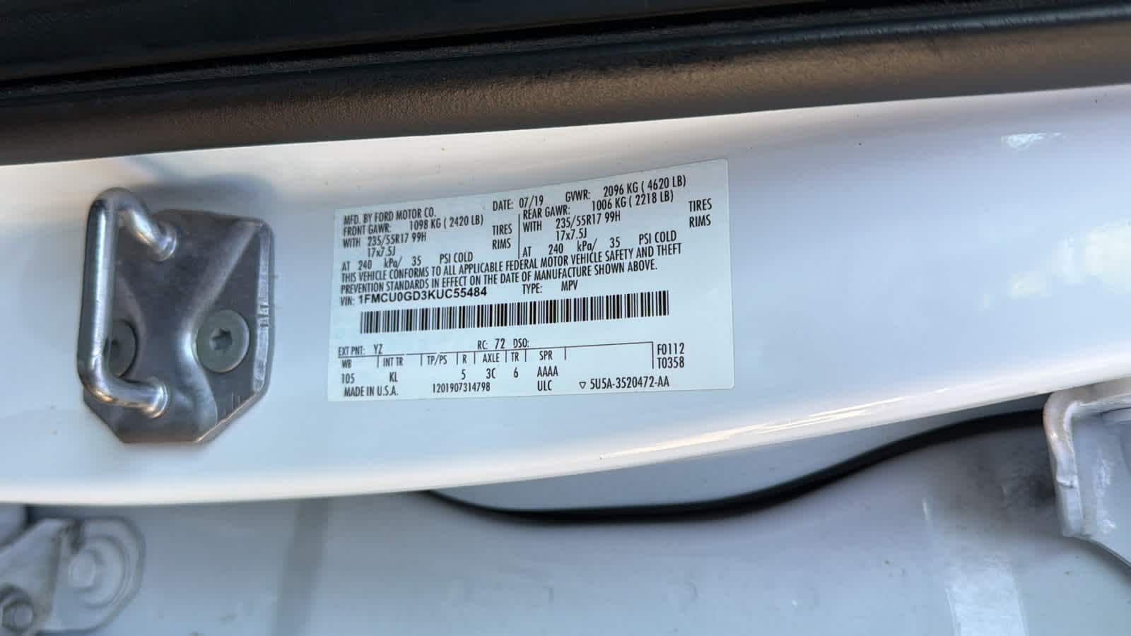 Thumbnail: 2019 Ford Escape - 18
