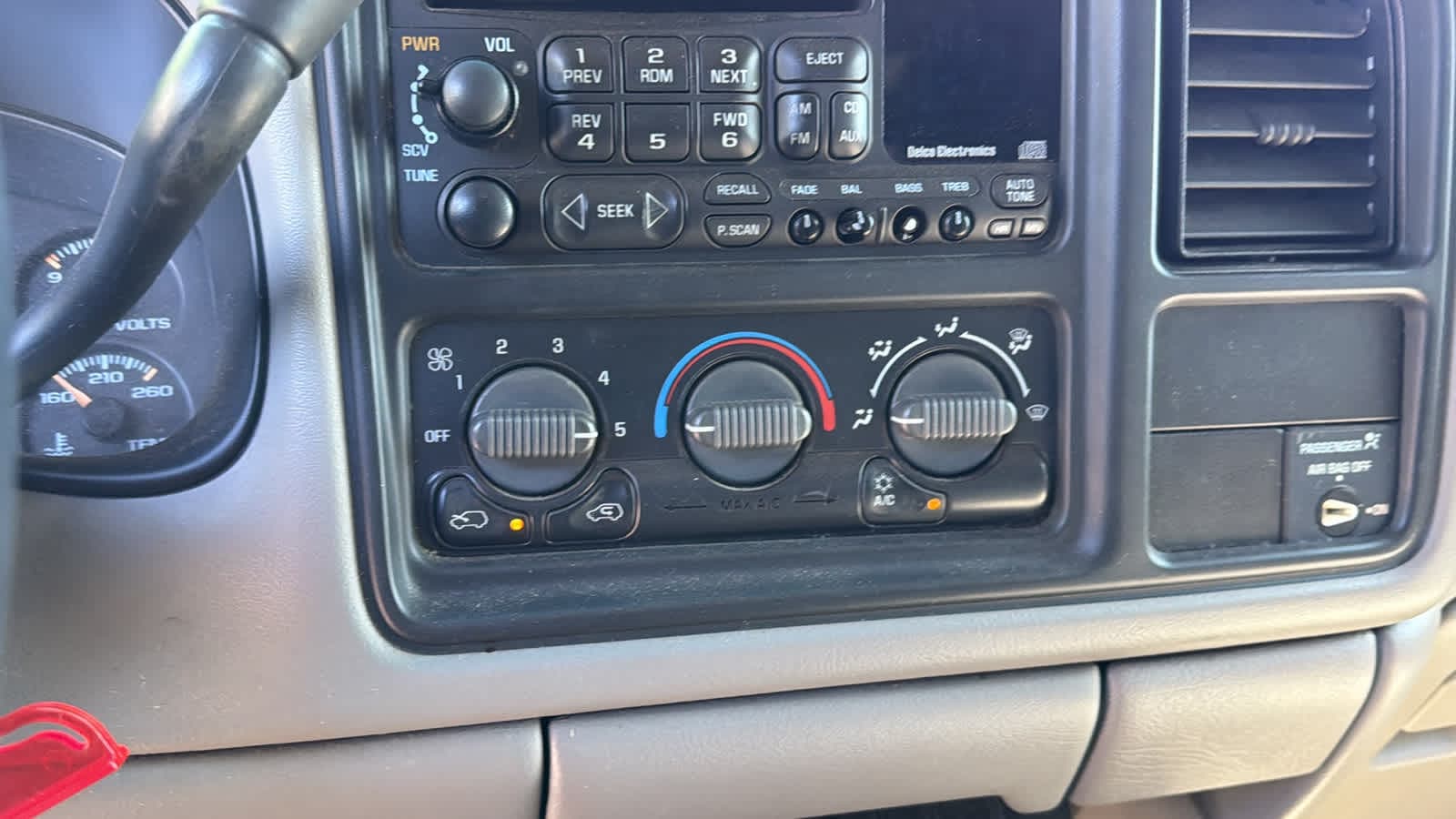 Thumbnail: 2000 Chevrolet Silverado 1500 - 12