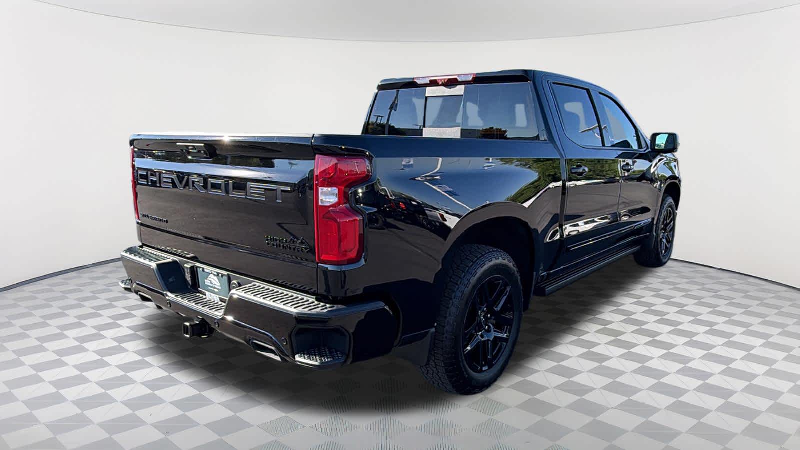 2026 Chevrolet Silverado 1500 High Country - Photo 5
