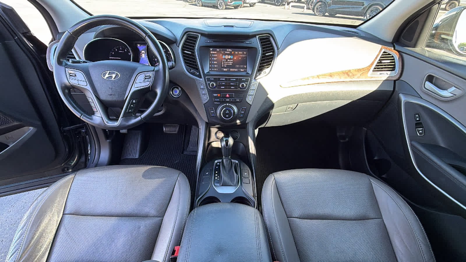 Thumbnail: 2017 Hyundai Santa Fe - 26