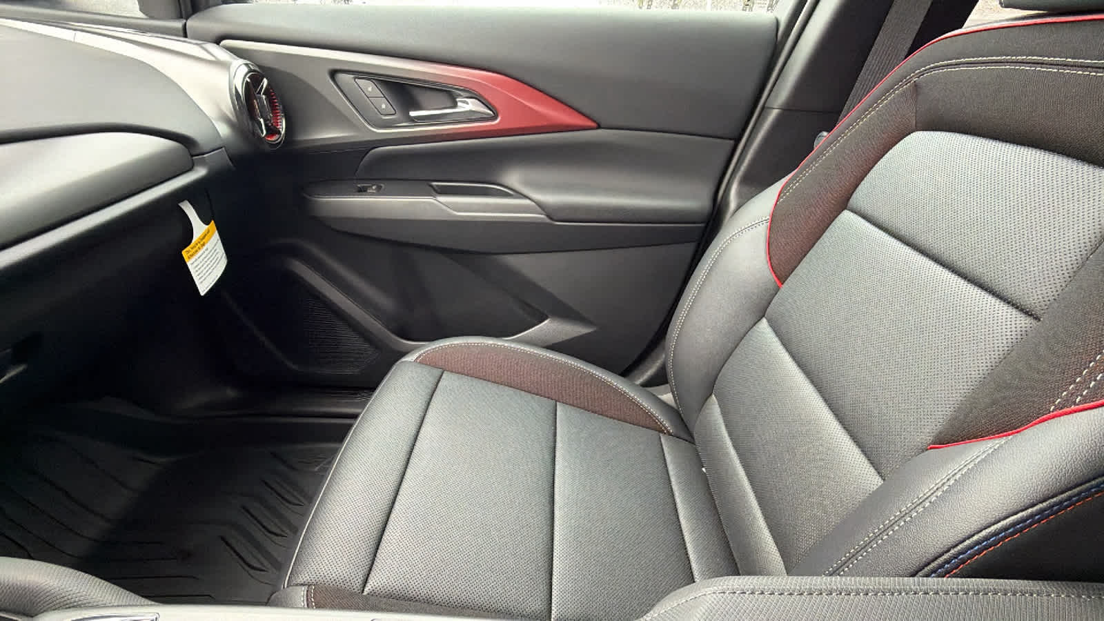 Thumbnail: 2026 Chevrolet Equinox - 12