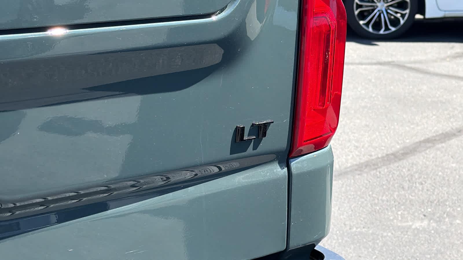 Thumbnail: 2026 Chevrolet Silverado 1500 - 27