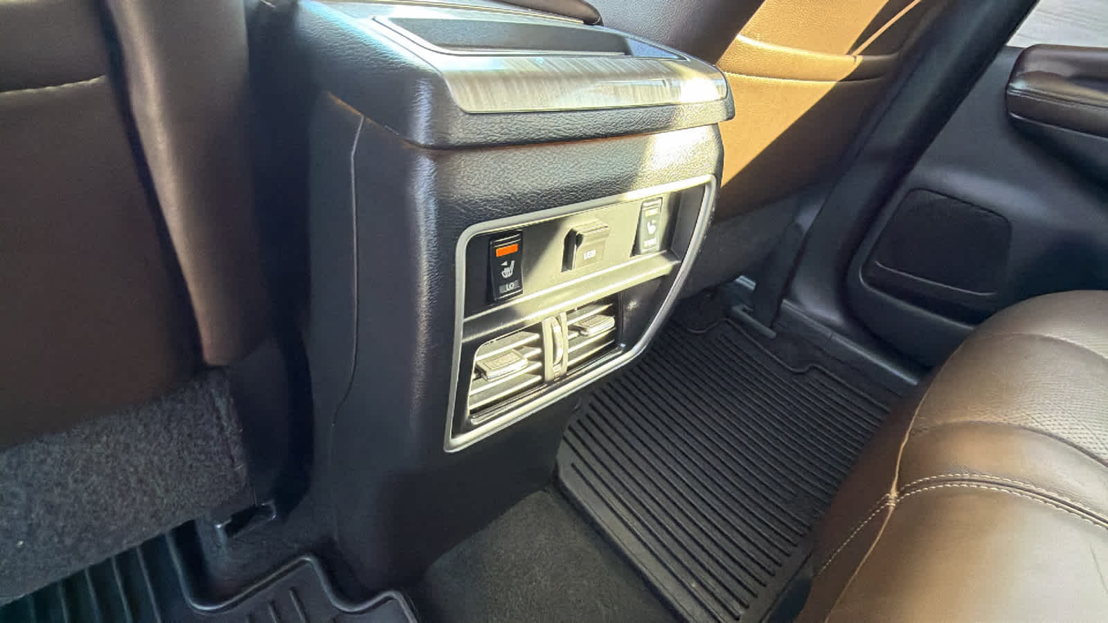 Thumbnail: 2015 Nissan Murano - 25