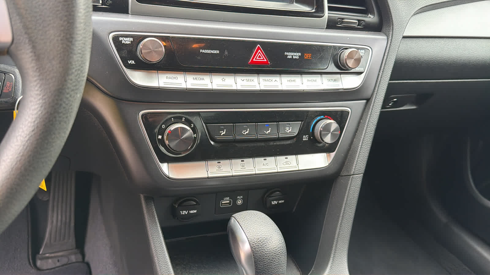 Thumbnail: 2019 Hyundai Sonata - 13