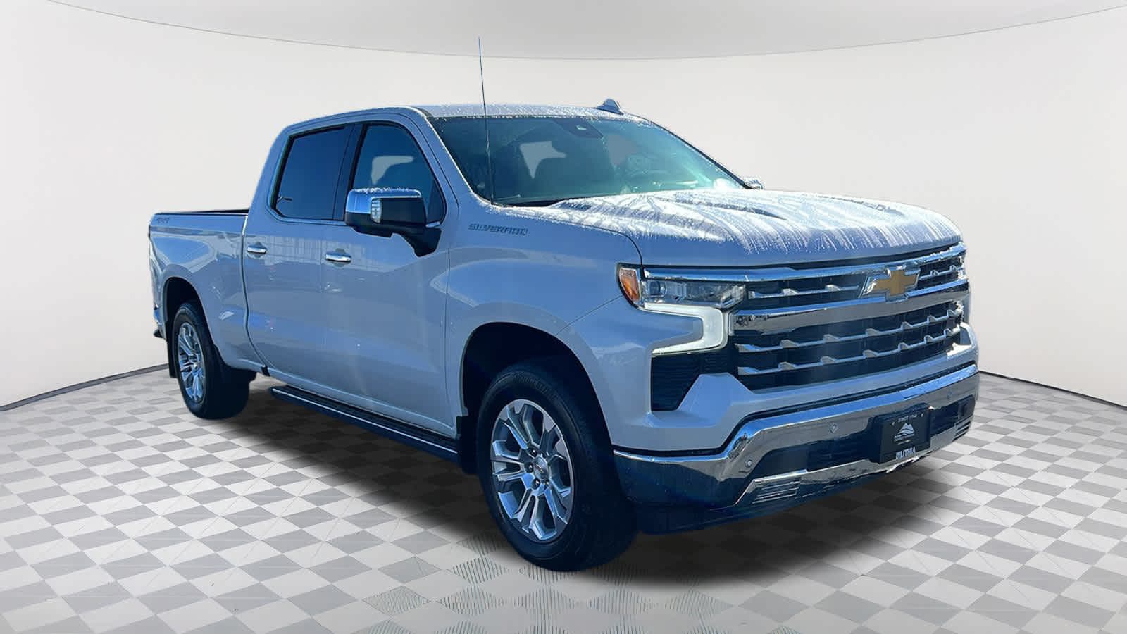 Thumbnail: 2024 Chevrolet Silverado 1500 - 3