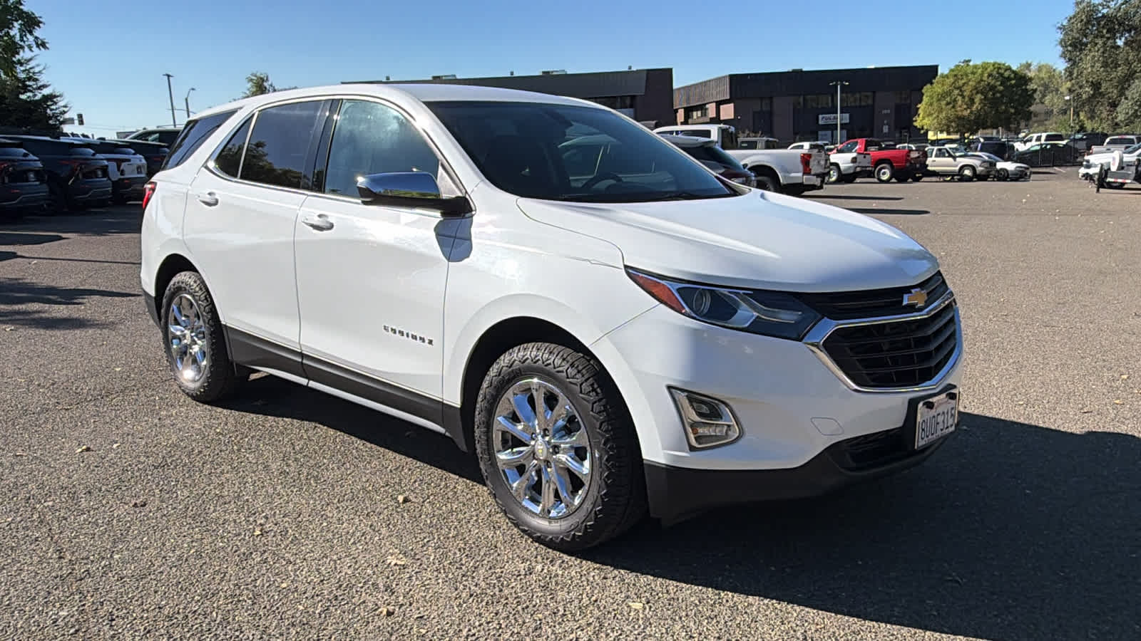 Thumbnail: 2019 Chevrolet Equinox - 3
