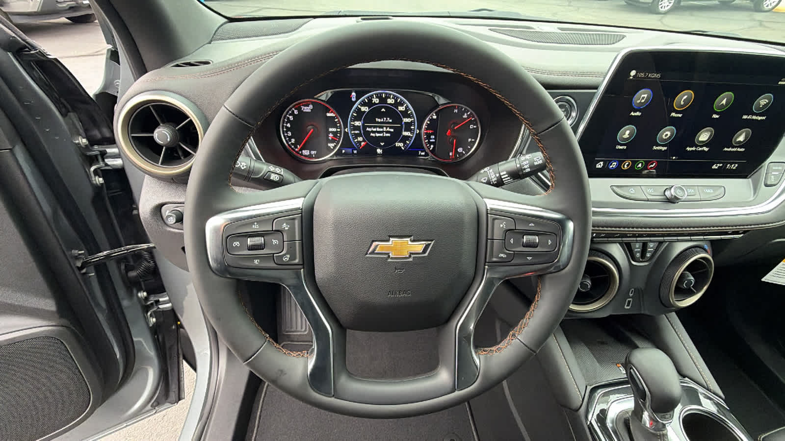 Thumbnail: 2025 Chevrolet Blazer - 18