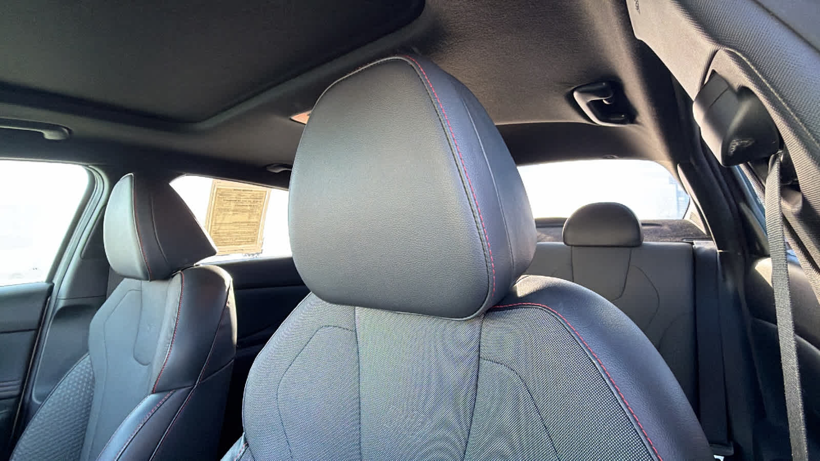 Thumbnail: 2022 Hyundai Elantra - 11