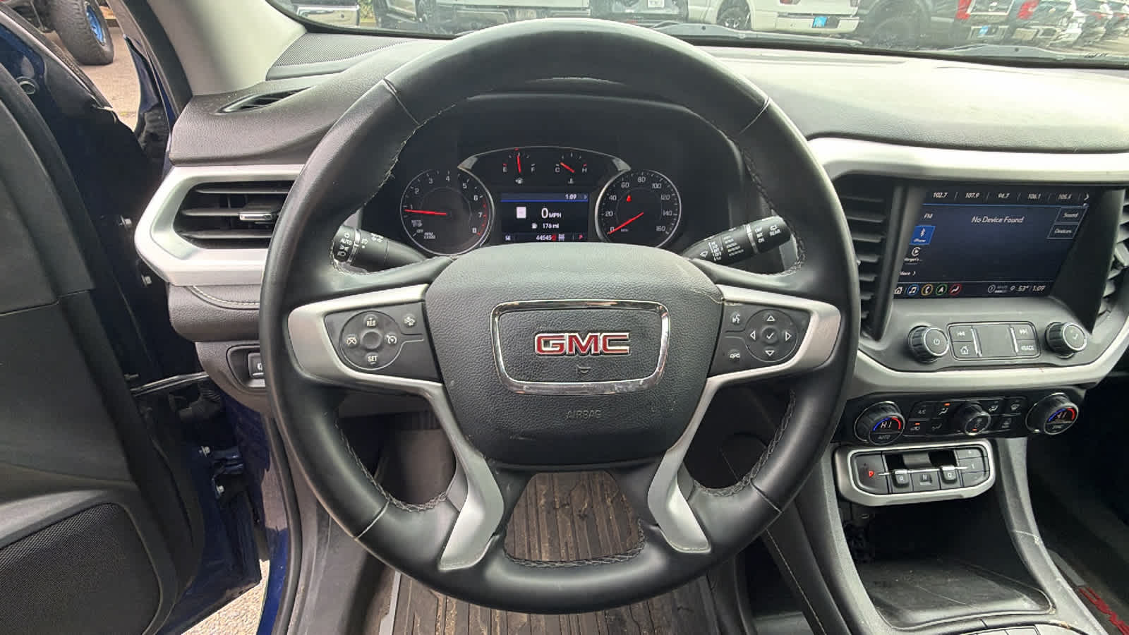 Thumbnail: 2023 GMC Acadia - 15