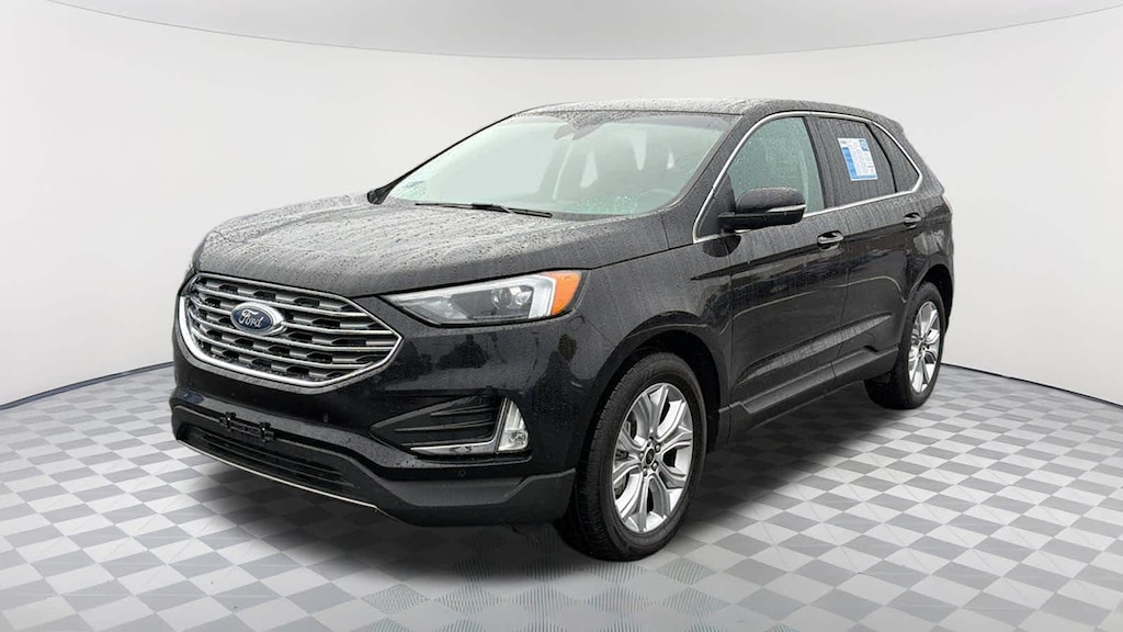 Used 2024 Ford Edge Titanium