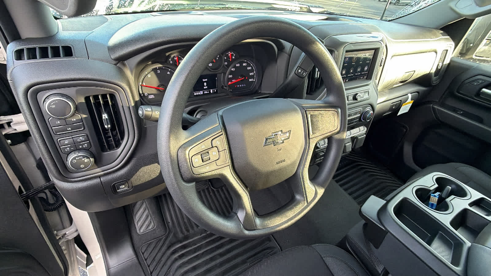 Thumbnail: 2026 Chevrolet Silverado 2500 - 10