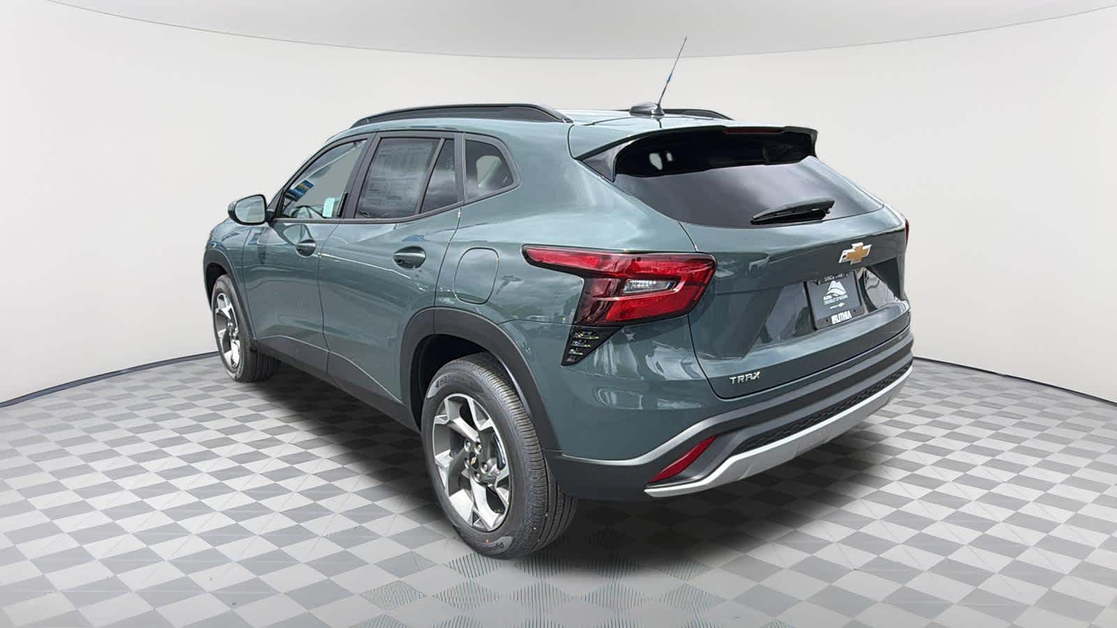 Thumbnail: 2026 Chevrolet Trax - 7