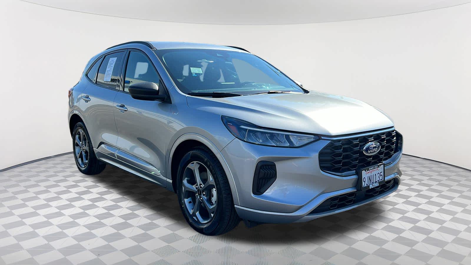 2024 Ford Escape ST-Line photo 3