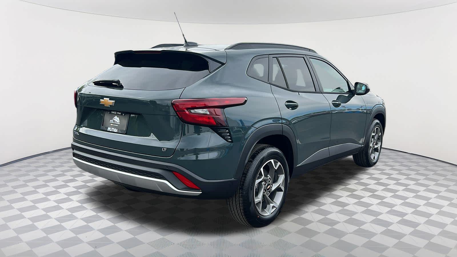 Thumbnail: 2025 Chevrolet Trax - 5