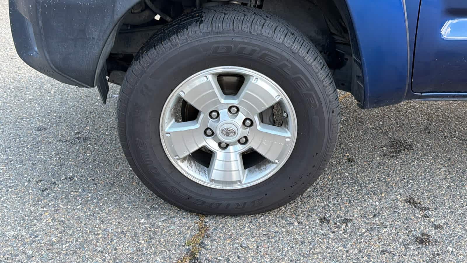 Thumbnail: 2014 Toyota Tacoma - 9