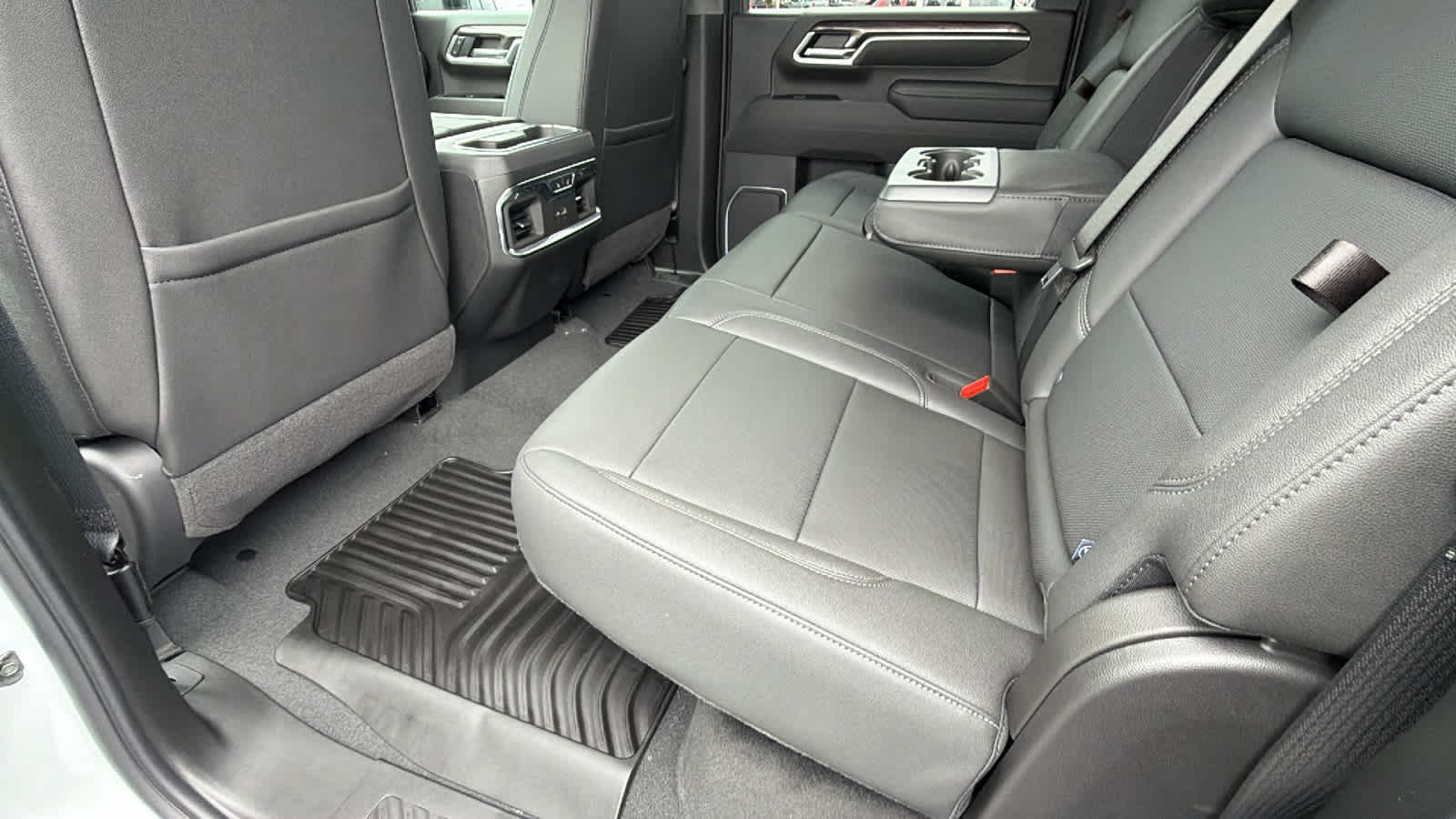 Thumbnail: 2026 Chevrolet Silverado 2500 - 24